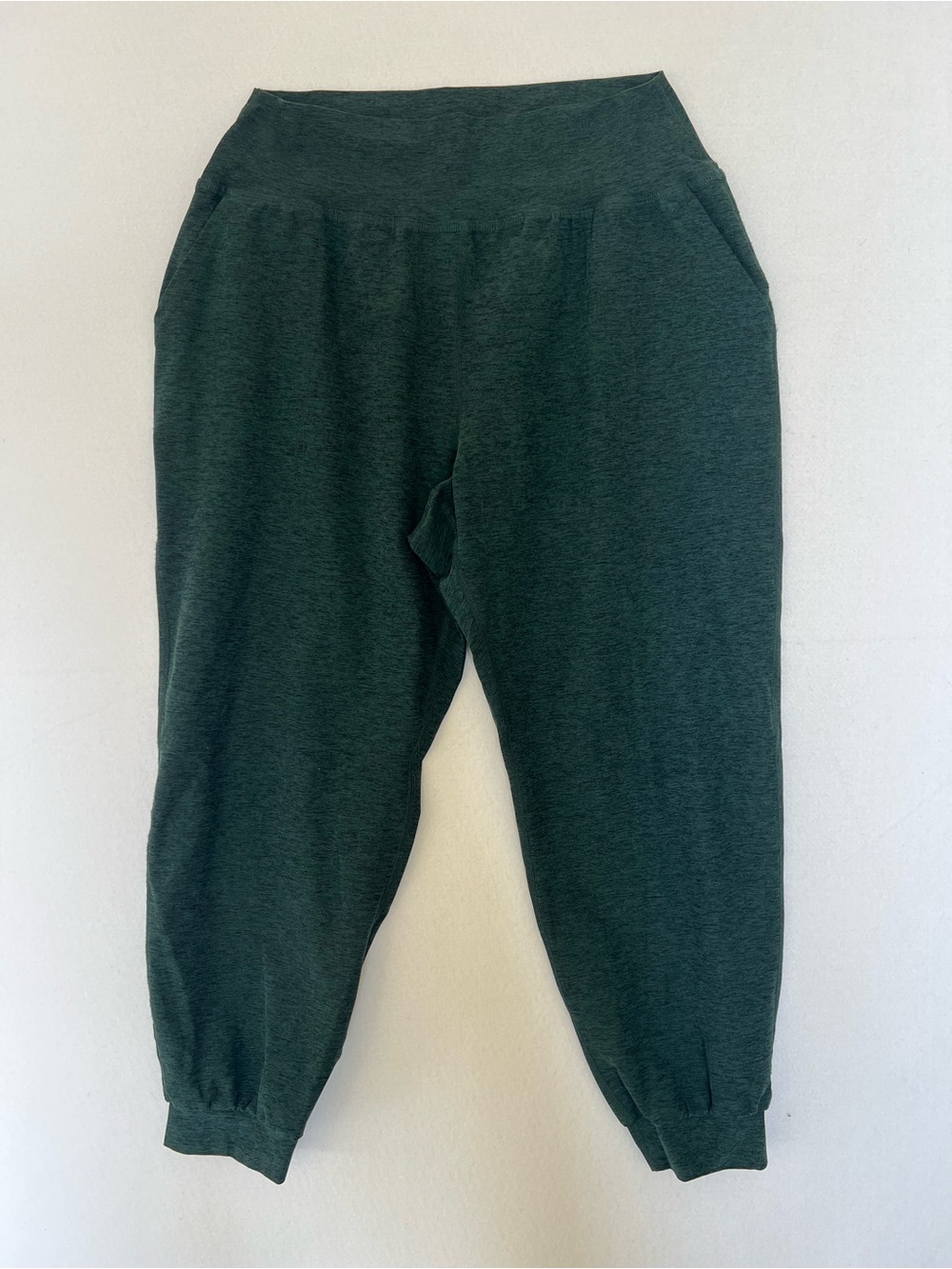 Beyond Yoga Spacedye Midi Joggers Women’s 1X Dark Spruce Green Plus Size
